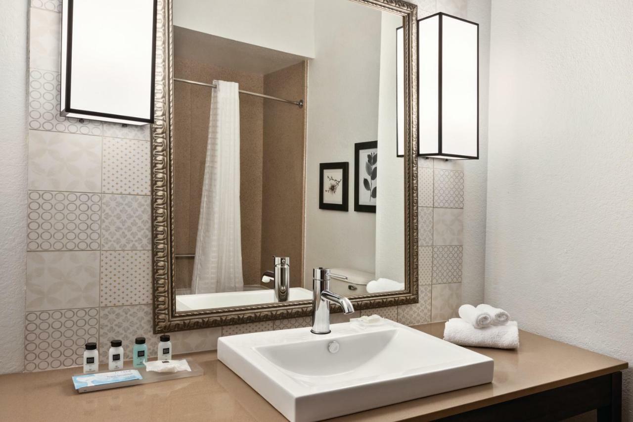 Country Inn & Suites By Radisson, Byram-Jackson South, Ms Buitenkant foto